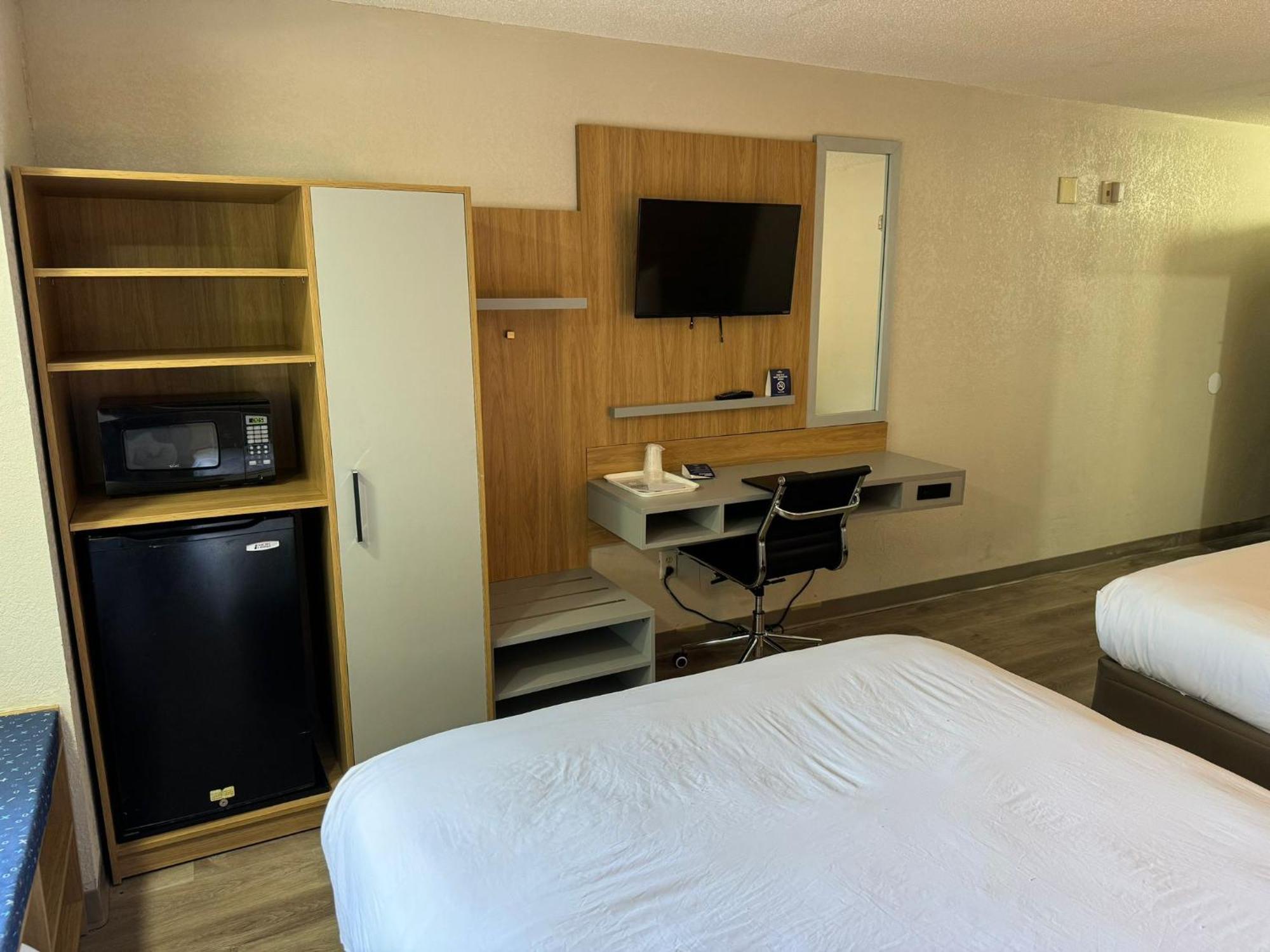 Microtel Inn By Wyndham Γουίνστον-Σάλεμ Εξωτερικό φωτογραφία