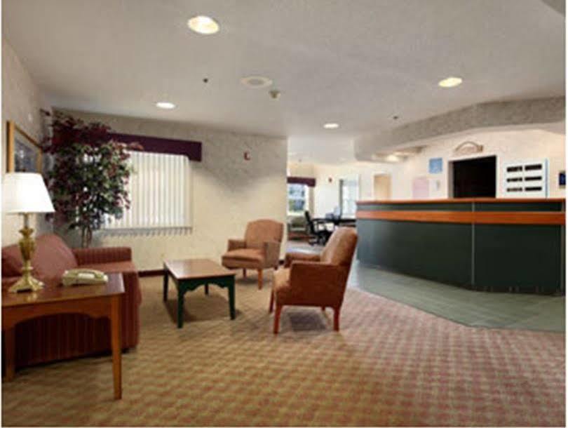 Microtel Inn By Wyndham Γουίνστον-Σάλεμ Εξωτερικό φωτογραφία